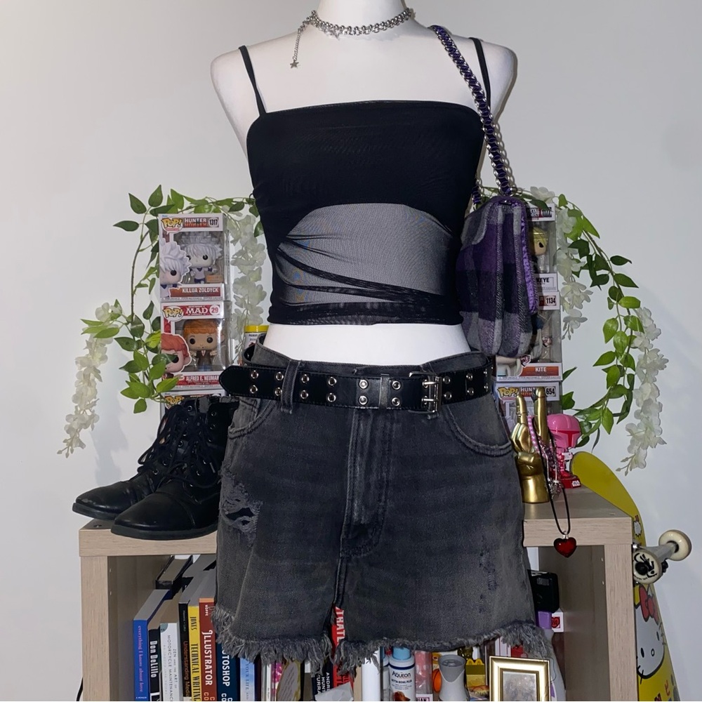 Urban Outfitters BDG 2000s punk distressed frayed girlfriend high rise shorts